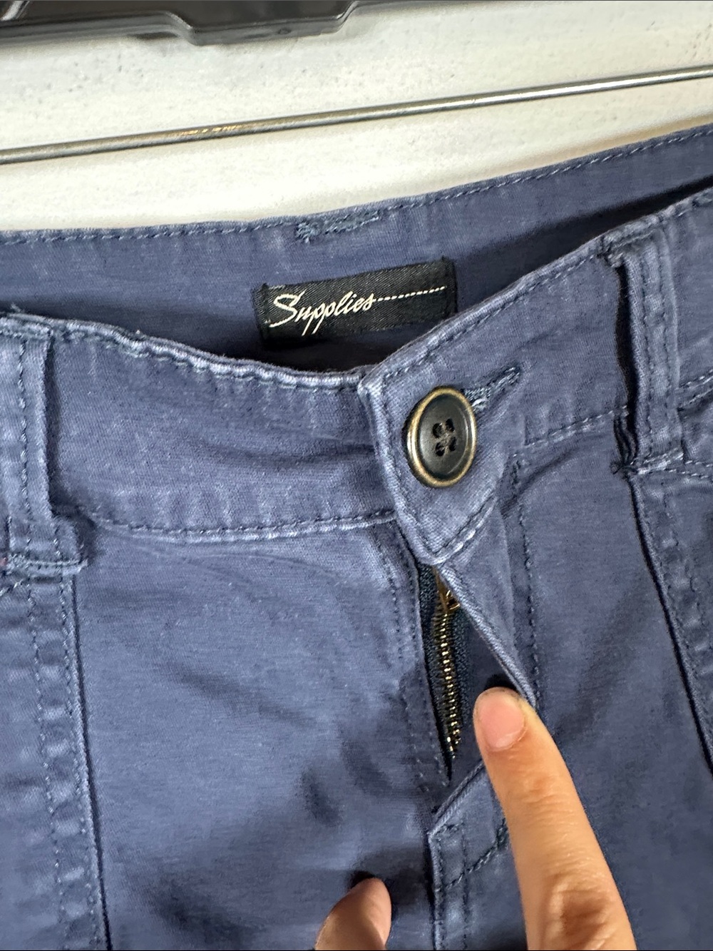 Supplies by UNIONBAY Alix Utility Shorts - Jorts Blue Size 6 - 28W - Picture 4 of 12